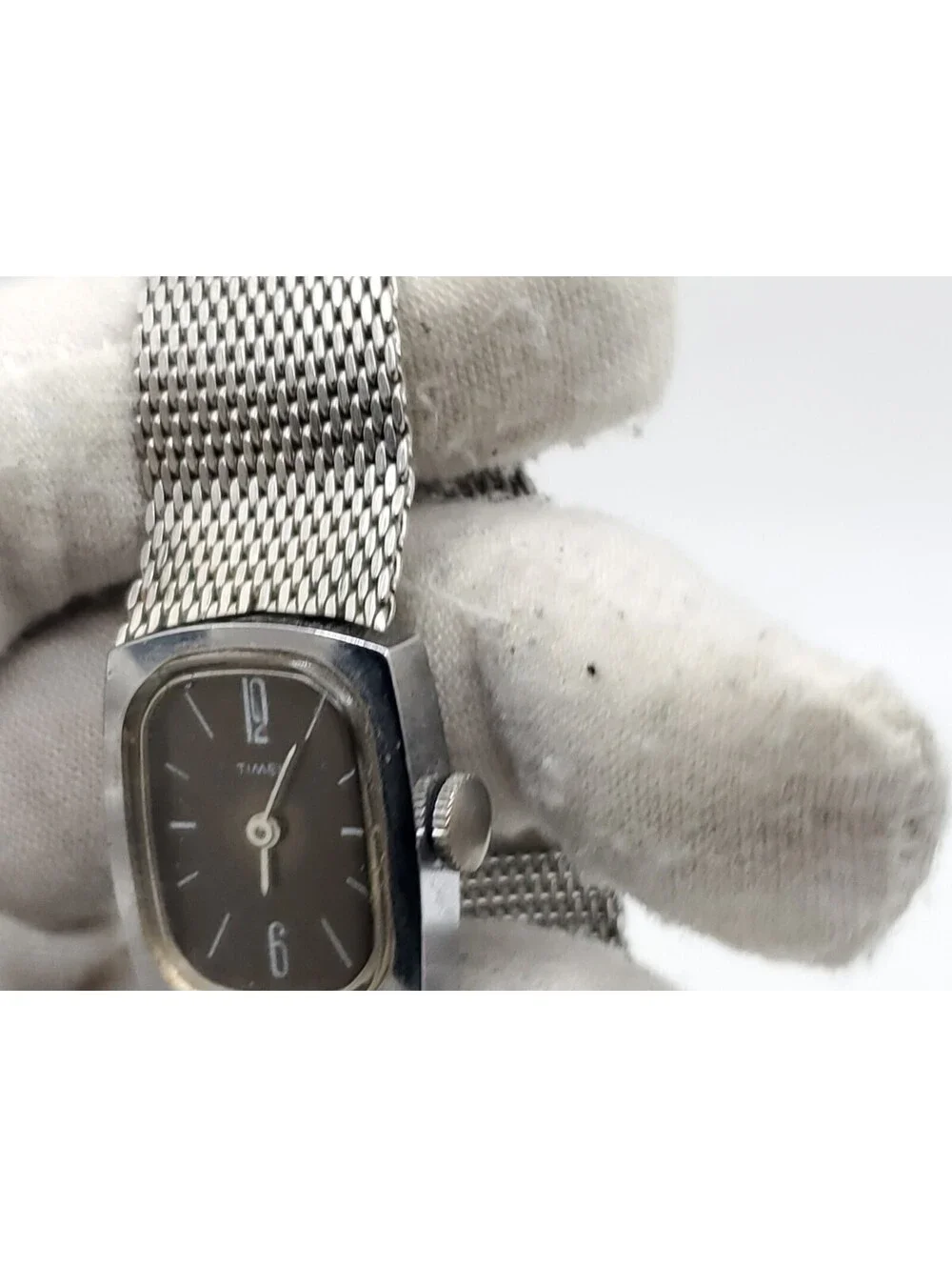Vintage Mechanical Womens Timex Watch For Parts Or Repair